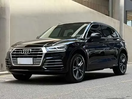 AUDI Q5L 2018