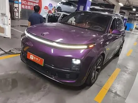 LI AUTO L8 — из Китая под ключ