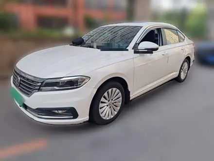 VOLKSWAGEN LAVIDA 2018