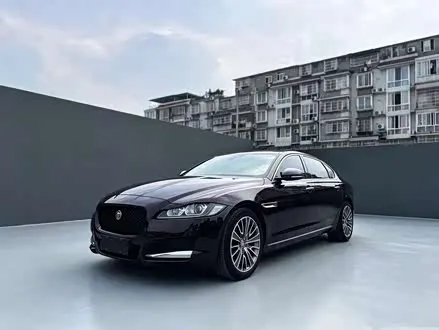 JAGUAR XFL 2019