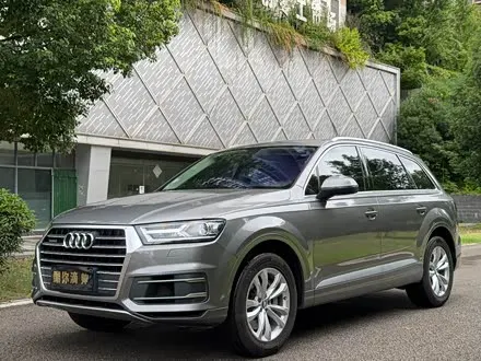 AUDI Q7 2016
