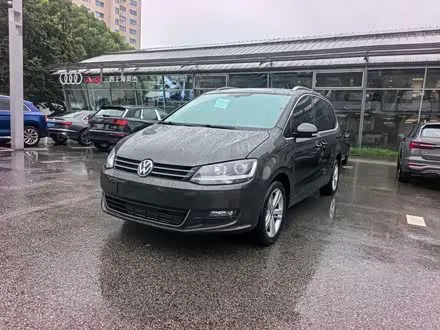 Volkswagen Sharan — из Китая под ключ