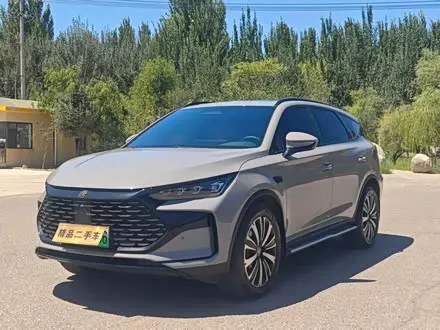 BYD TANG 2025