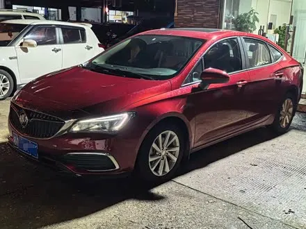 BUICK EXCELLE GT 2018 — 60 000 км, Китай — под ключ — фото 1