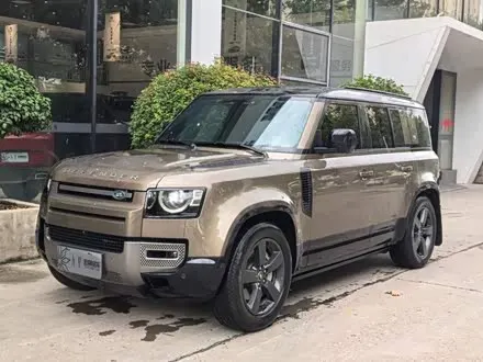 LAND ROVER DEFENDER 2023