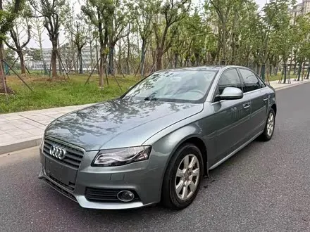 AUDI A4L 2012 — 90 000 км, Китай — под ключ — фото 1