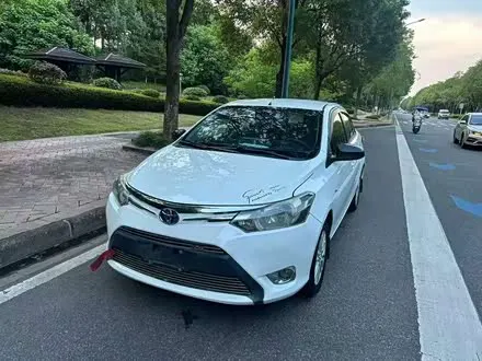 TOYOTA VIOS 2016 — 100 000 км, Китай — под ключ — фото 1