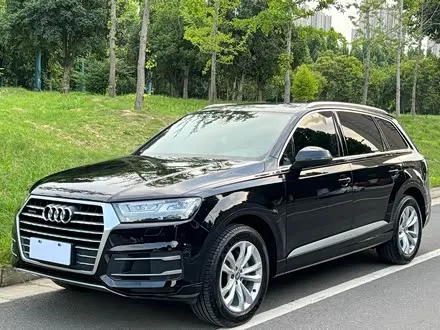 AUDI Q7 2019 — 91 000 км, Китай — под ключ — фото 1