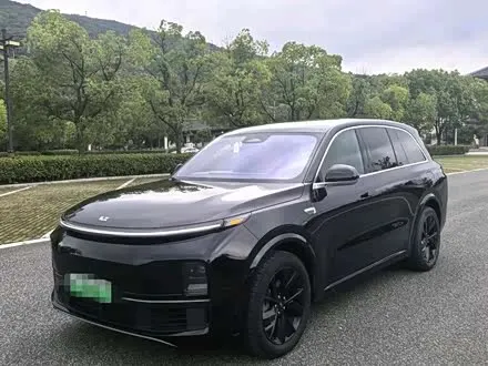 LI AUTO L8 — из Китая под ключ