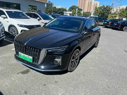 HONGQI H5 PHEV — из Китая под ключ