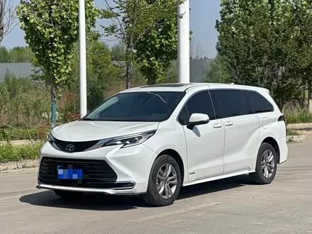 TOYOTA SIENNA — из Китая под ключ