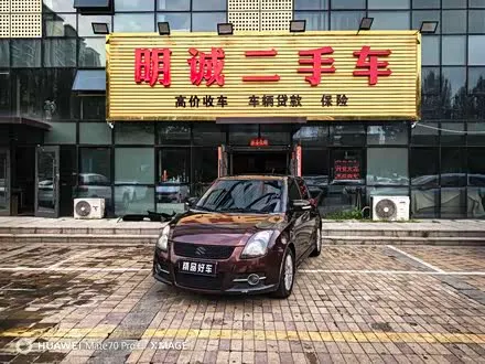 SUZUKI SWIFT 2011