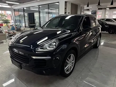 PORSCHE CAYENNE 2016