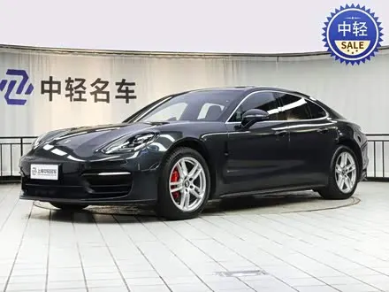 PORSCHE PANAMERA 2023