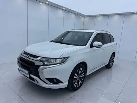 MITSUBISHI OUTLANDER — из Кореи под ключ