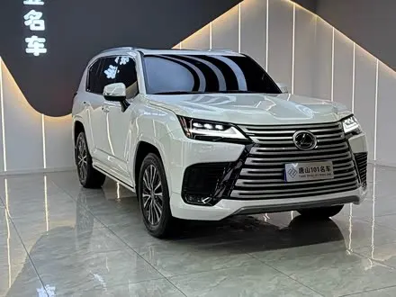 LEXUS LX — из Китая под ключ
