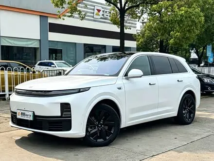 LI AUTO L7 2023