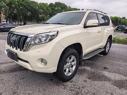 TOYOTA PRADO 2016 — 175 000 км, Китай — под ключ — фото 1