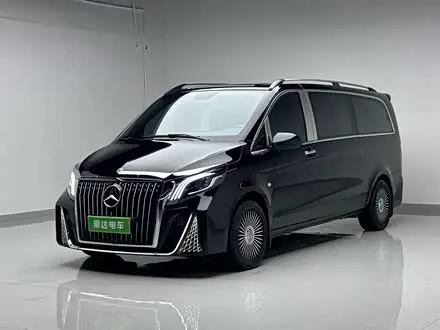 Mercedes-Benz Vito — из Китая под ключ