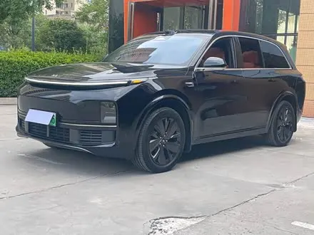 LI AUTO L8 — из Китая под ключ