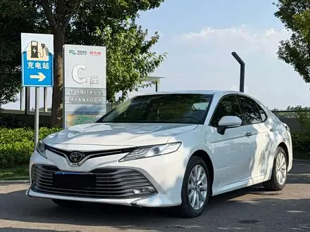 TOYOTA CAMRY — из Китая под ключ