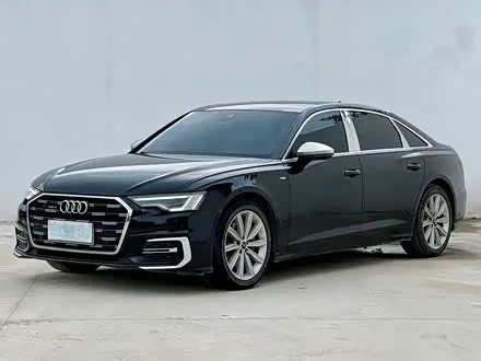 AUDI A6L 2023 — 62 000 км, Китай — под ключ — фото 1