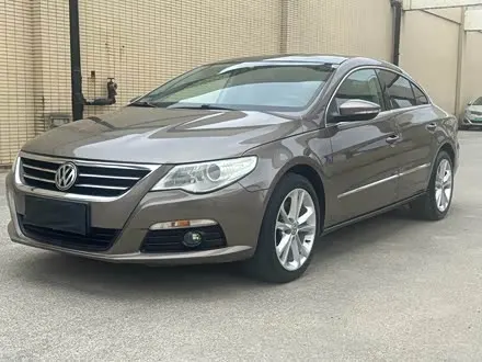 VOLKSWAGEN CC 2011 — 86 000 км, Китай — под ключ — фото 1