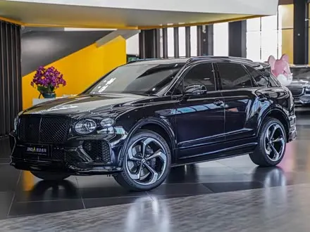 BENTLEY BENTAYGA 2022
