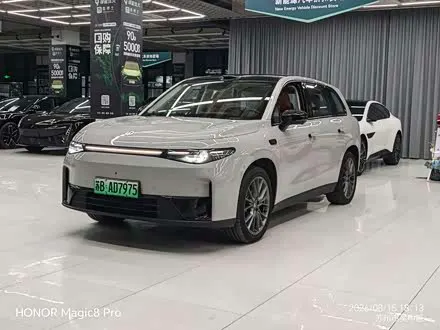 LEAPMOTOR C10 — из Китая под ключ