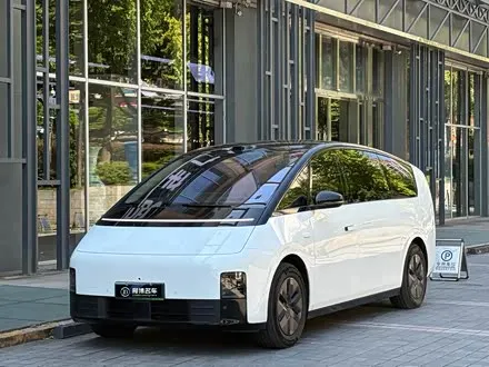 LI AUTO MEGA — из Китая под ключ