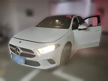 Mercedes-Benz A-Class — из Китая под ключ