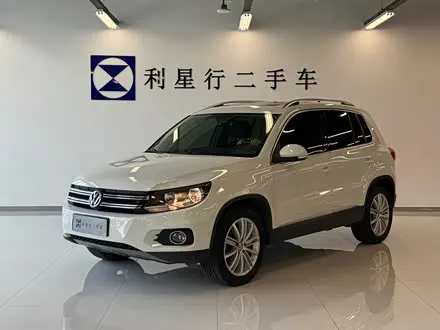 VOLKSWAGEN TIGUAN 2015 — 130 000 км, Китай — под ключ — фото 1
