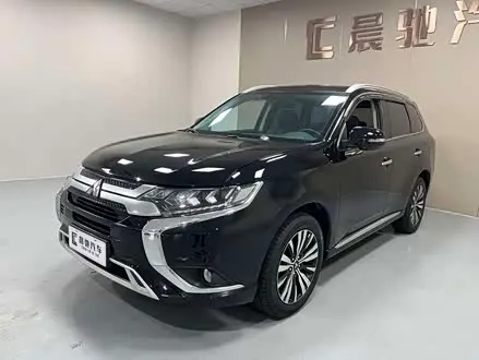 MITSUBISHI OUTLANDER — из Китая под ключ