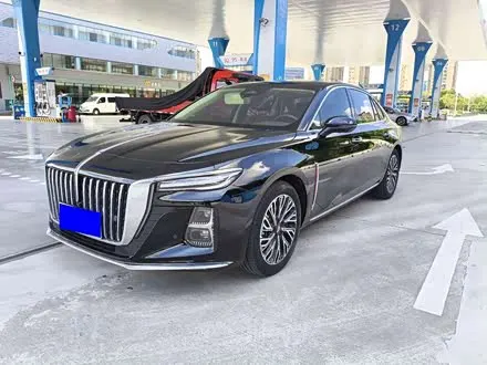 HONGQI H5 — из Китая под ключ