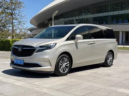 Buick GL8 — из Китая под ключ
