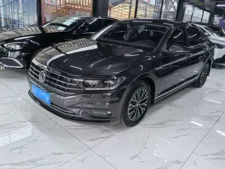 Volkswagen Sagitar — из Китая под ключ