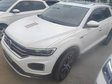 VOLKSWAGEN T-ROC — из Китая под ключ