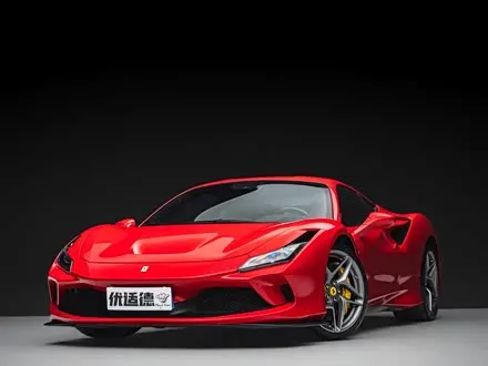 FERRARI F8 2019