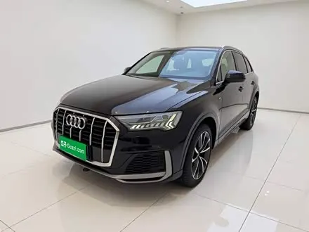 AUDI Q7 — из Китая под ключ