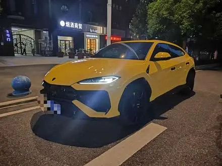 LAMBORGHINI URUS SE — из Китая под ключ