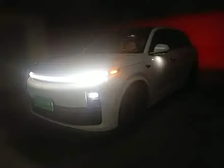 LI AUTO L7 — из Китая под ключ