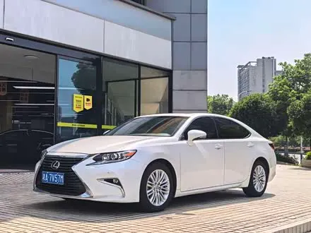 LEXUS ES — из Китая под ключ