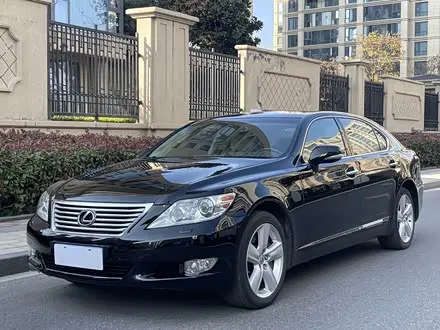 LEXUS LS — из Кореи под ключ