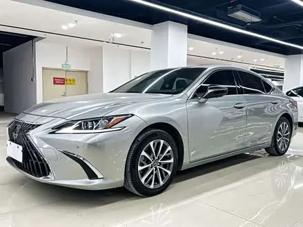 LEXUS ES — из Китая под ключ