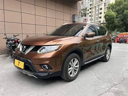 NISSAN X-TRAIL 2015 — 72 000 км, Китай — под ключ — фото 1
