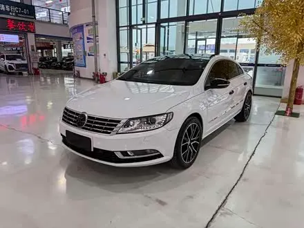 VOLKSWAGEN CC 2016 — 64 000 км, Китай — под ключ — фото 1
