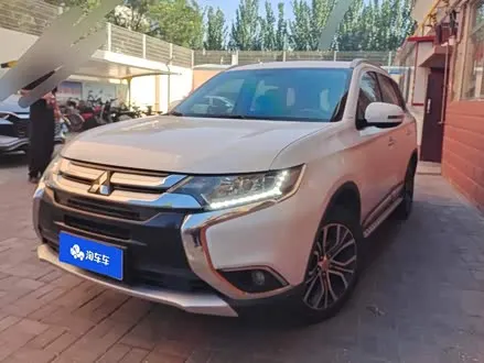 MITSUBISHI OUTLANDER — из Китая под ключ