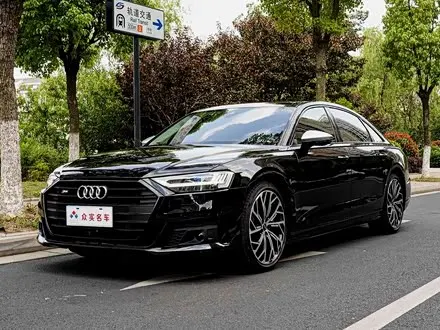 AUDI S8 — из Китая под ключ