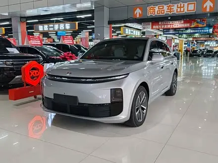 LI AUTO L6 — из Китая под ключ