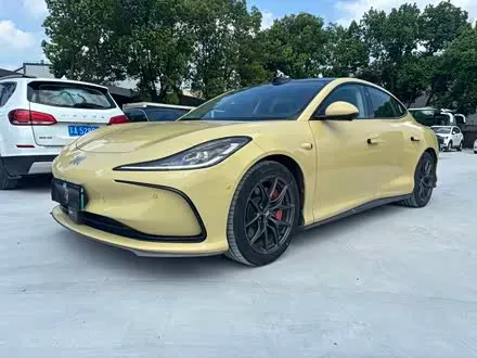 IM MOTORS L6 — из Китая под ключ